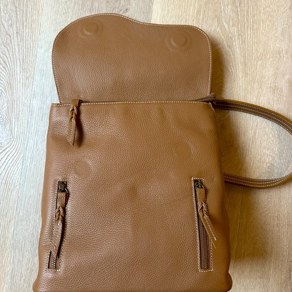 Oughton Paddock Convertible Backpack - Picture 5 of 16